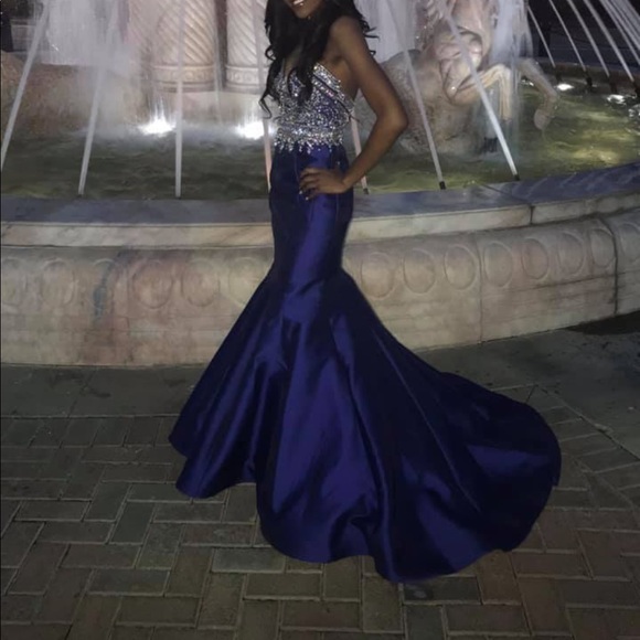 Prom Dress - Picture 4 of 4